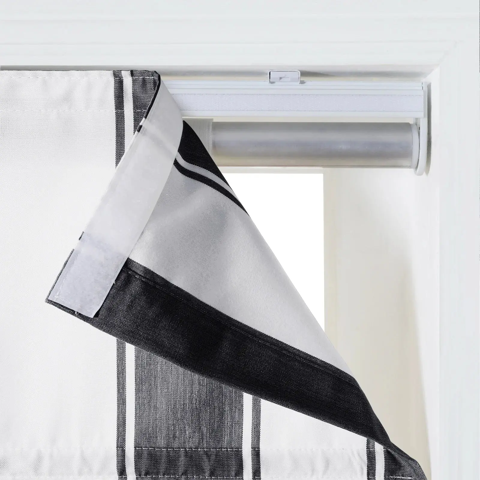 Celia Patterned Roman Shade Cordless - Image 129