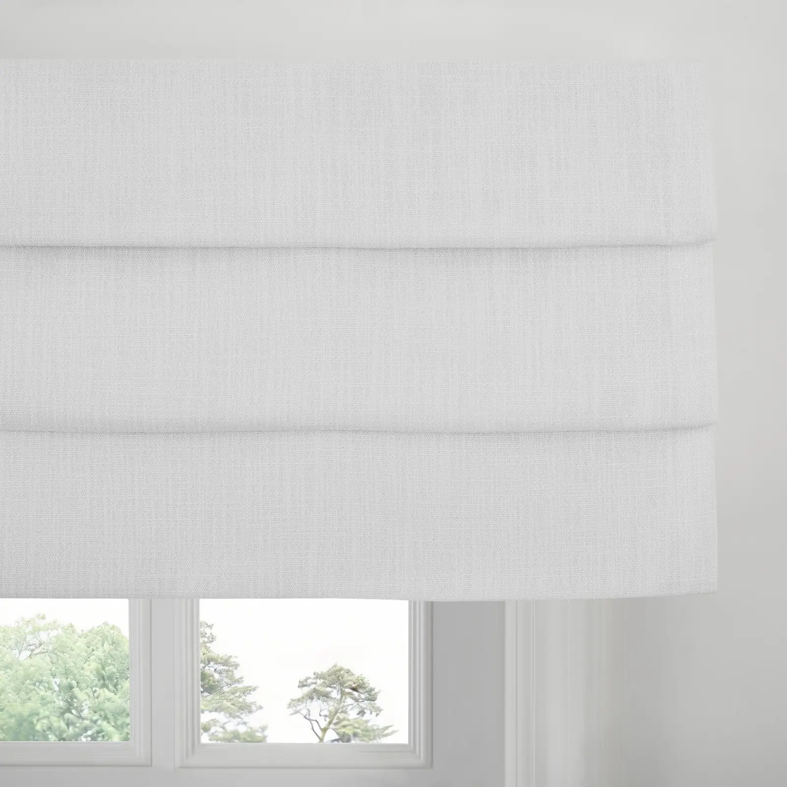 Liz Linen Board Mounted Hobbled Roman Valance - Image 178