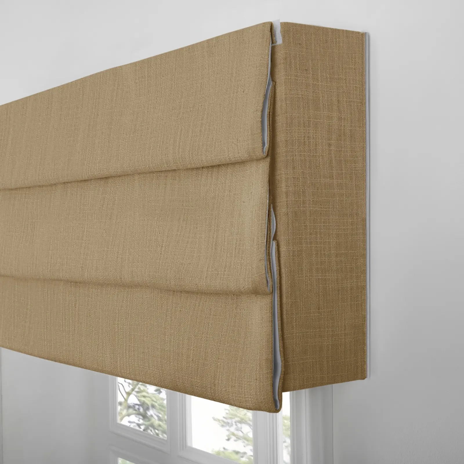 Liz Linen Board Mounted Hobbled Roman Valance - Image 92
