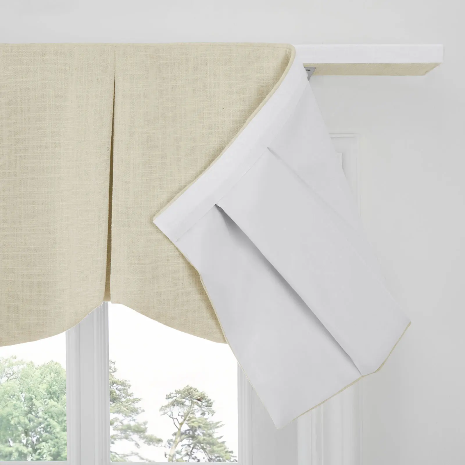 Liz Linen Board Mounted Scalloped Valance - Image 94