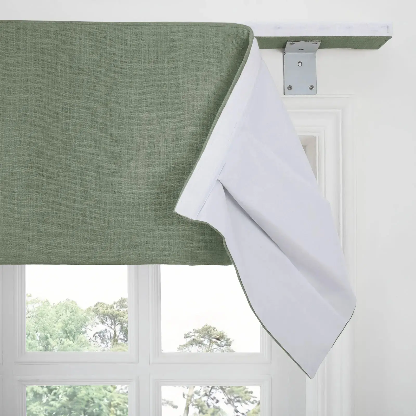 Custom Board Mounted Valance - Image 17