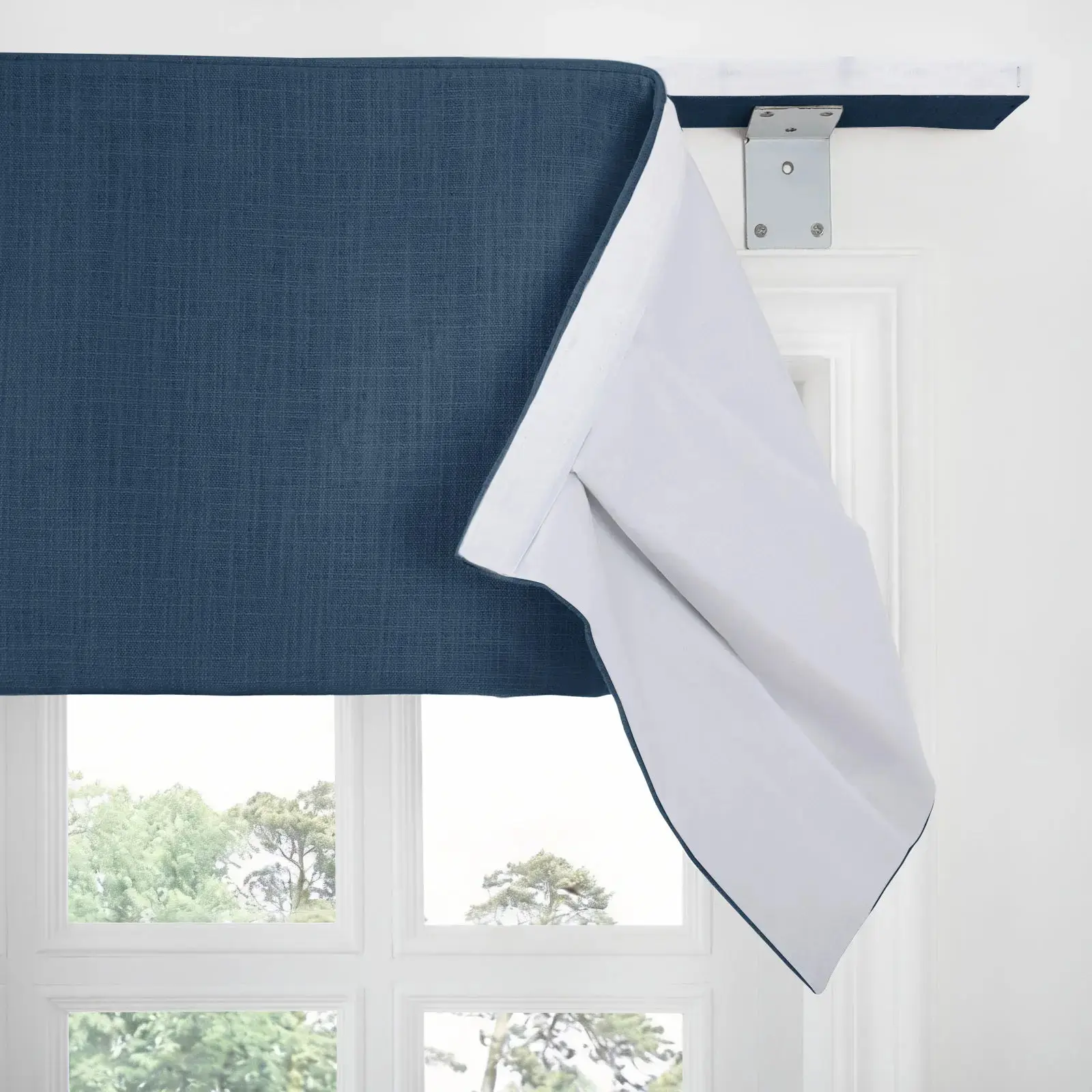 Custom Board Mounted Valance - Image 25