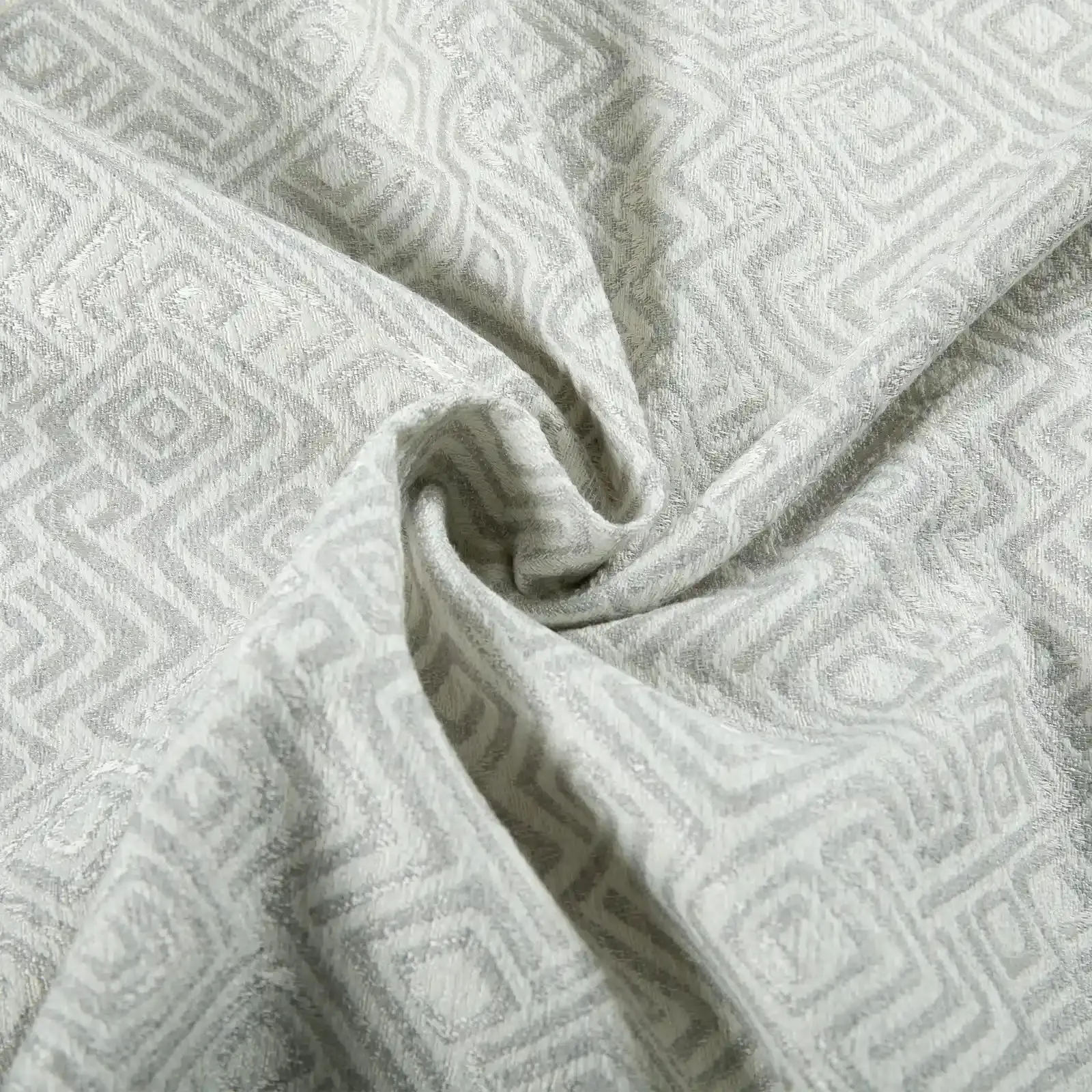 Lydia Scroll Jacquard Curtain Pleated - Serie H - Image 15