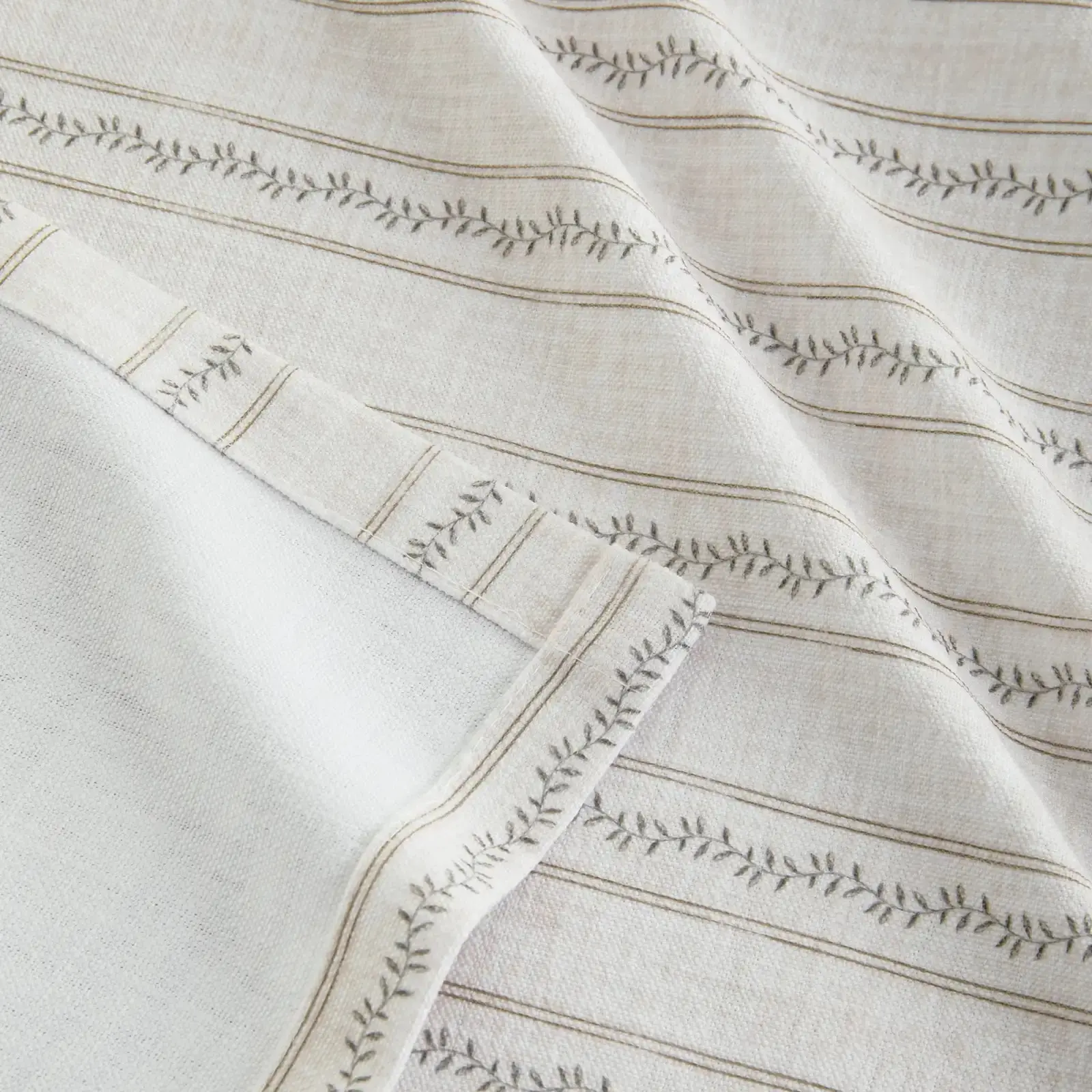 TWOPAGES Rectangle Tablecloth - Image 48